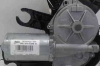 Moteur essuie glace arriere PEUGEOT 208 1