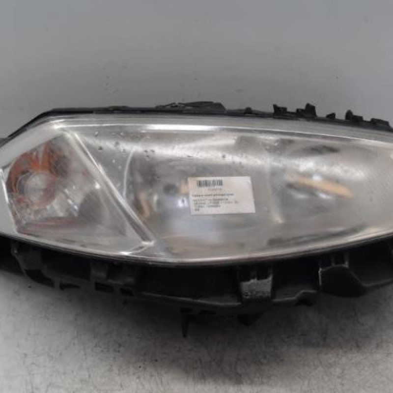 Optique avant principal droit (feux)(phare) RENAULT MEGANE 2