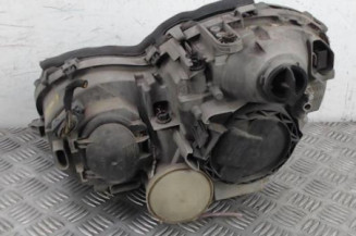 Optique avant principal droit (feux)(phare) MERCEDES CLASSE C 203