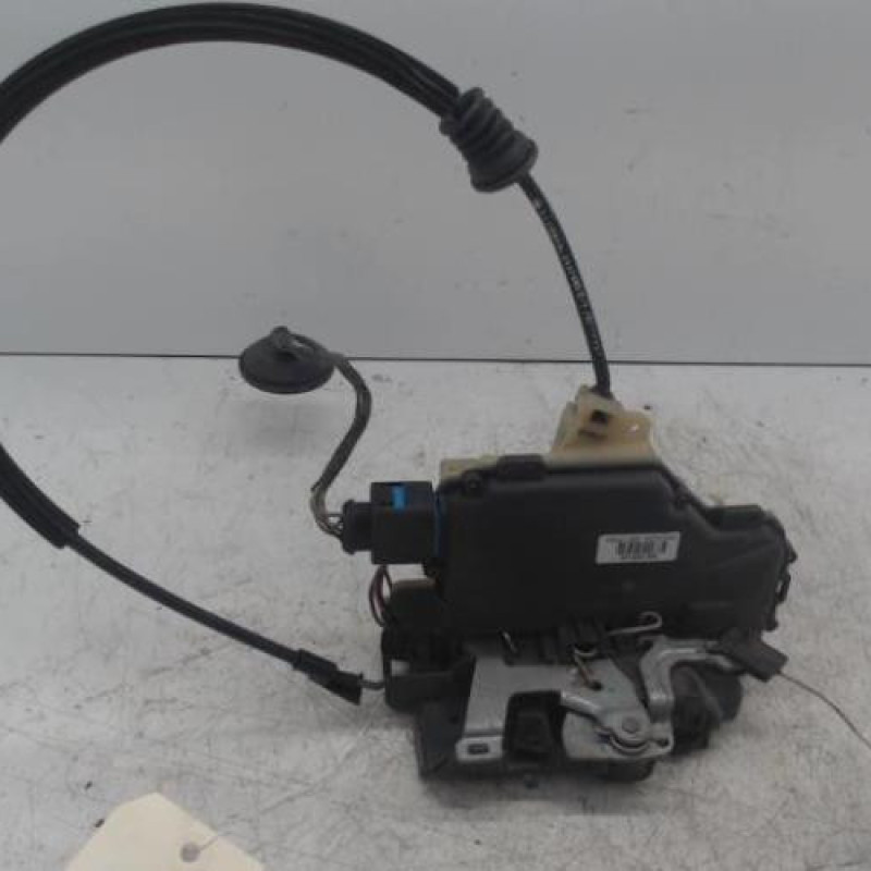 Serrure avant gauche SEAT IBIZA 3 Serrure avant gauche SEAT IBIZA 3