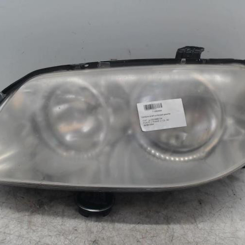 Optique avant principal gauche (feux)(phare) FIAT PUNTO 2