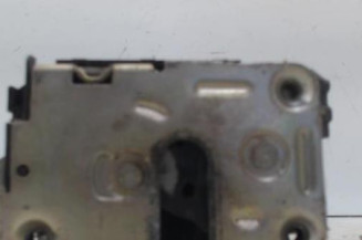 Serrure avant droit RENAULT R19