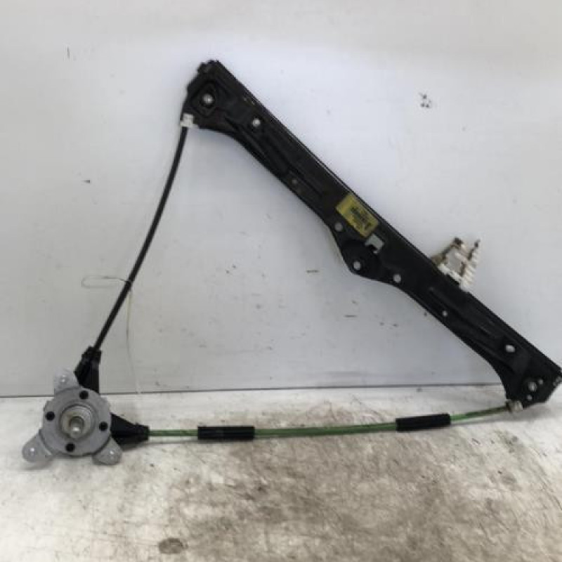 Leve vitre mecanique avant droit FORD KA 2