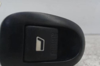 Interrupteur de leve vitre arriere droit CITROEN C3 PLURIEL Photo n°1