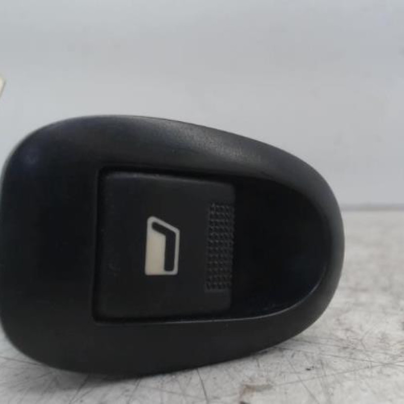 Interrupteur de leve vitre arriere droit CITROEN C3 PLURIEL
