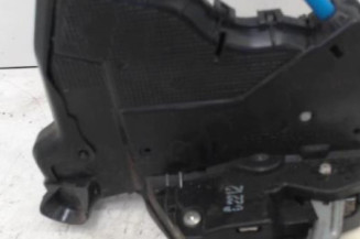 Serrure avant droit TOYOTA AURIS 1