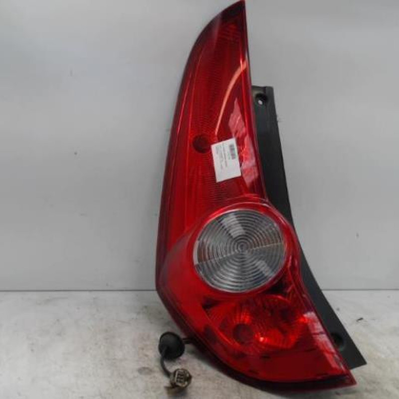 Feu arriere principal gauche (feux) OPEL AGILA B