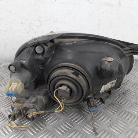 Optique avant principal gauche (feux)(phare) OPEL CORSA B