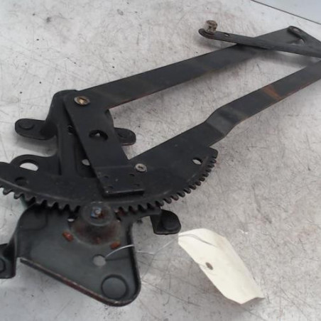 Leve vitre mecanique avant droit RENAULT TRAFIC 1
