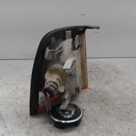 Optique avant secondaire gauche (feux)(clignotant) AUDI 80 3