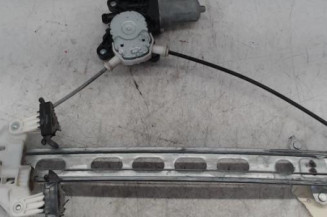 Leve vitre electrique avant gauche SUZUKI SWIFT 4