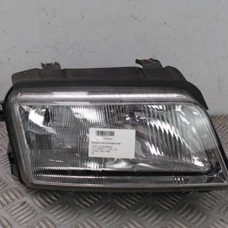 Optique avant principal droit (feux)(phare) AUDI A4 1