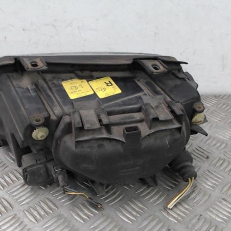 Optique avant principal droit (feux)(phare) AUDI A4 1