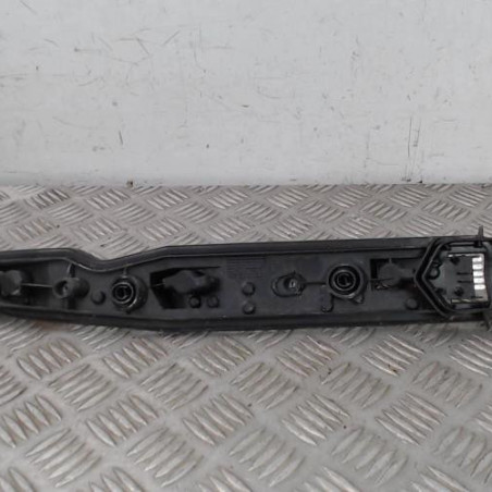 Platine feu arriere droit OPEL CORSA C