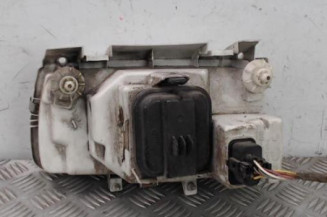 Optique avant principal droit (feux)(phare) VOLKSWAGEN POLO 3