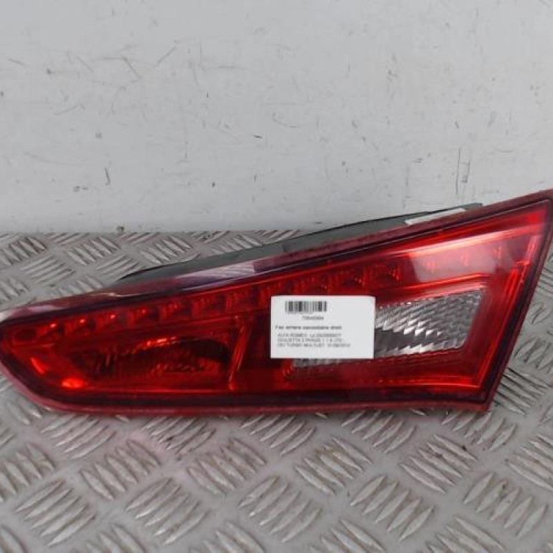 Feu arriere secondaire droit (feux) ALFA ROMEO GIULIETTA 2