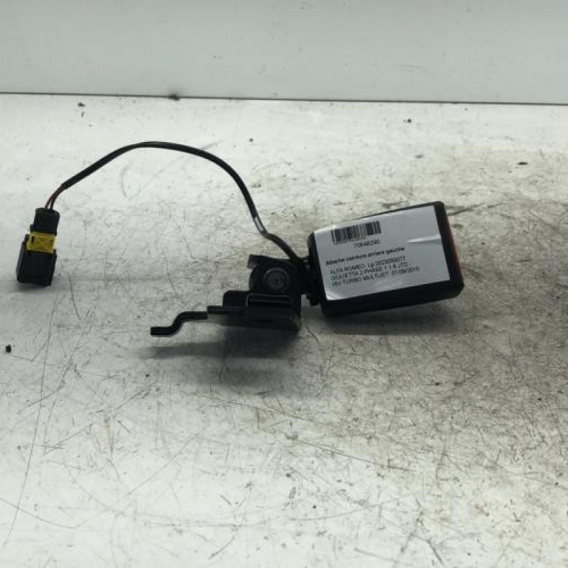 Attache ceinture arriere gauche ALFA ROMEO GIULIETTA 2