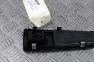Interrupteur de leve vitre avant droit FIAT GRANDE PUNTO