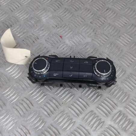 Commande chauffage MERCEDES CLASSE A 176 Photo n°1