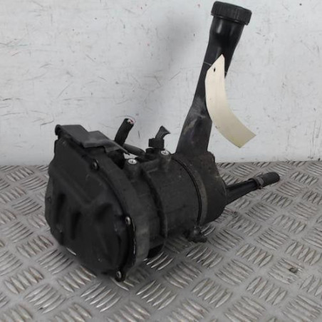 Pompe de direction PEUGEOT 308 1