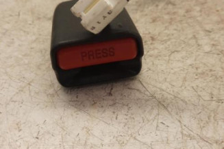 Attache ceinture avant gauche NISSAN MICRA 4