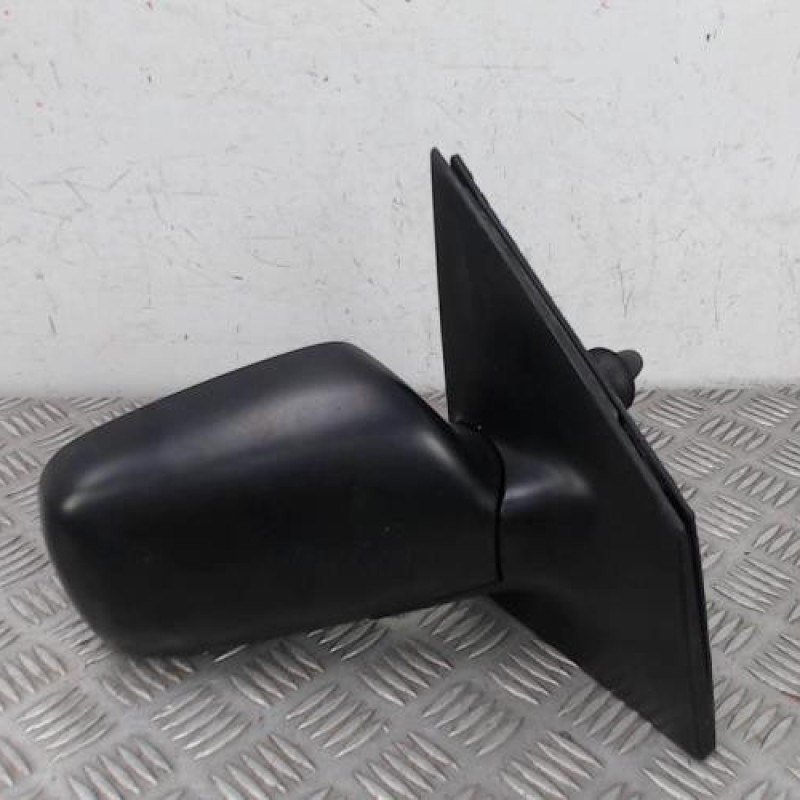 Retroviseur droit TOYOTA YARIS 1