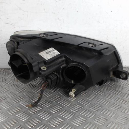 Optique avant principal gauche (feux)(phare) VOLKSWAGEN PASSAT 5