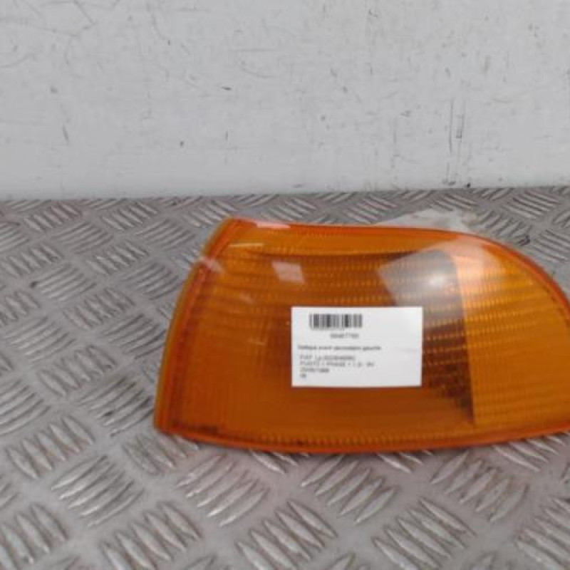 Optique avant secondaire gauche (feux)(clignotant) FIAT PUNTO 1