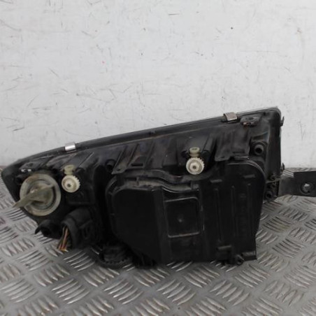 Optique avant principal gauche (feux)(phare) SKODA FABIA 1
