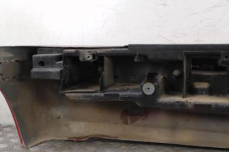Pare choc arriere PEUGEOT 106 Photo n°6