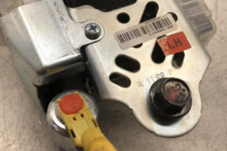 Ceinture avant gauche HYUNDAI I 30 2 Photo n°5