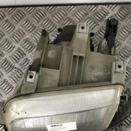 Optique avant principal gauche (feux)(phare) RENAULT CLIO 1