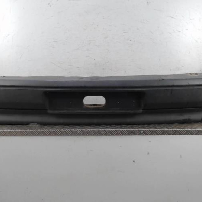 Pare choc arriere RENAULT CLIO 1