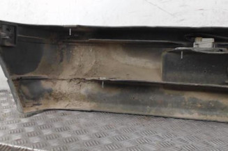 Pare choc arriere RENAULT CLIO 1 Photo n°6