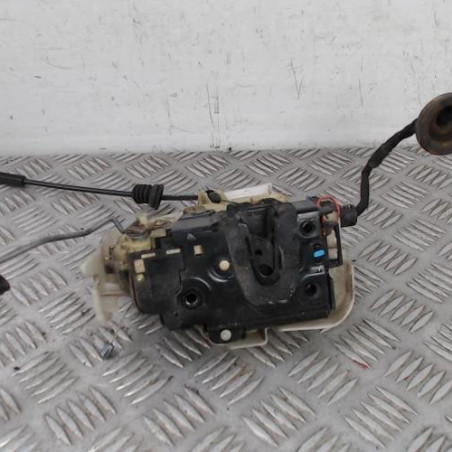 Serrure avant gauche VOLKSWAGEN POLO 4