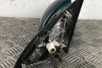 Retroviseur droit PEUGEOT 607