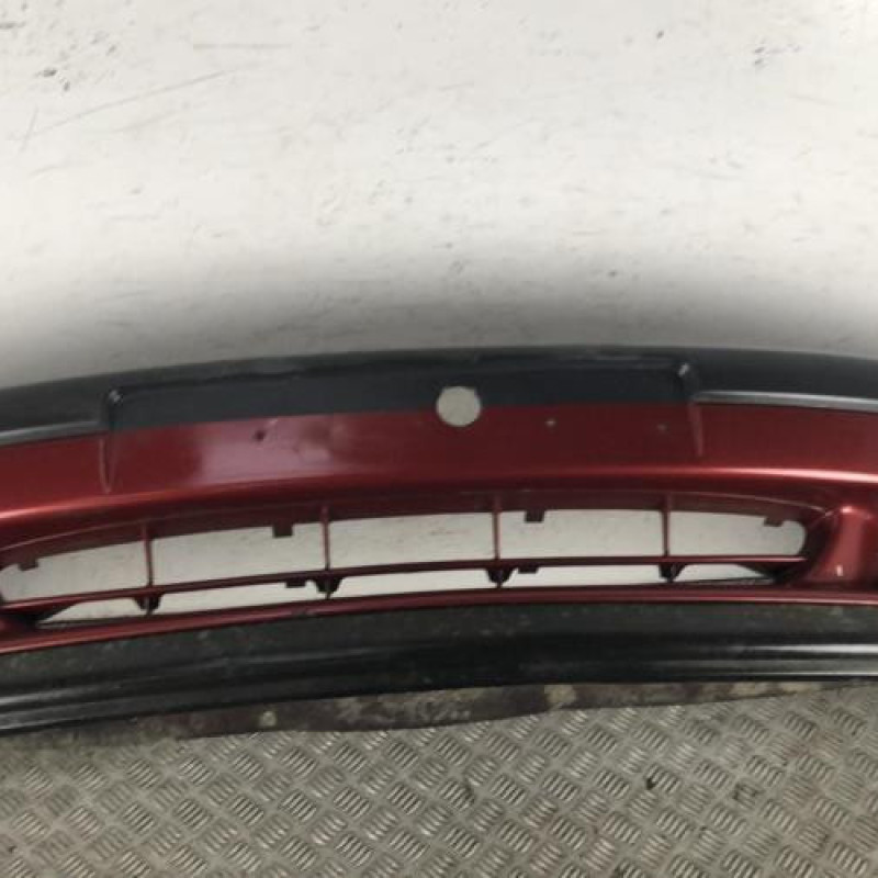 Pare choc avant RENAULT LAGUNA 1 Pare choc avant RENAULT LAGUNA 1