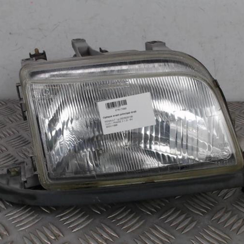 Optique avant principal droit (feux)(phare) RENAULT CLIO 1
