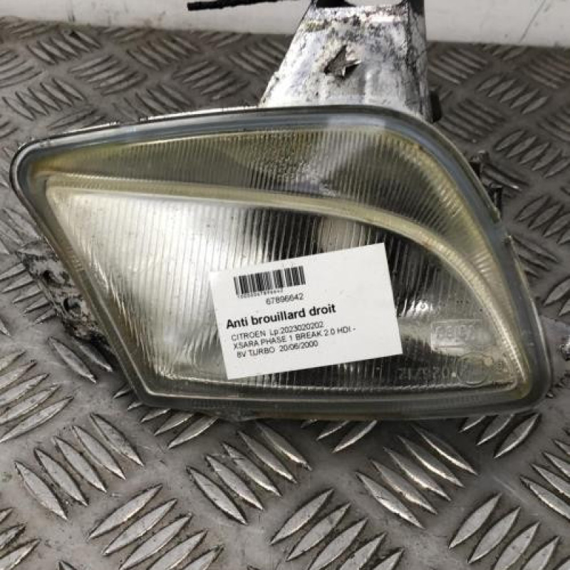 Anti brouillard droit (feux) CITROEN XSARA Anti brouillard droit (feux) CITROEN XSARA