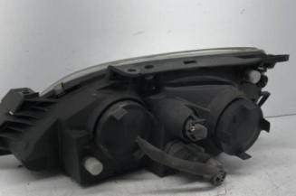 Optique avant principal droit (feux)(phare) TOYOTA AVENSIS 1