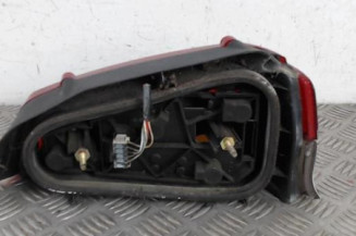 Feu arriere principal gauche (feux) PEUGEOT 106