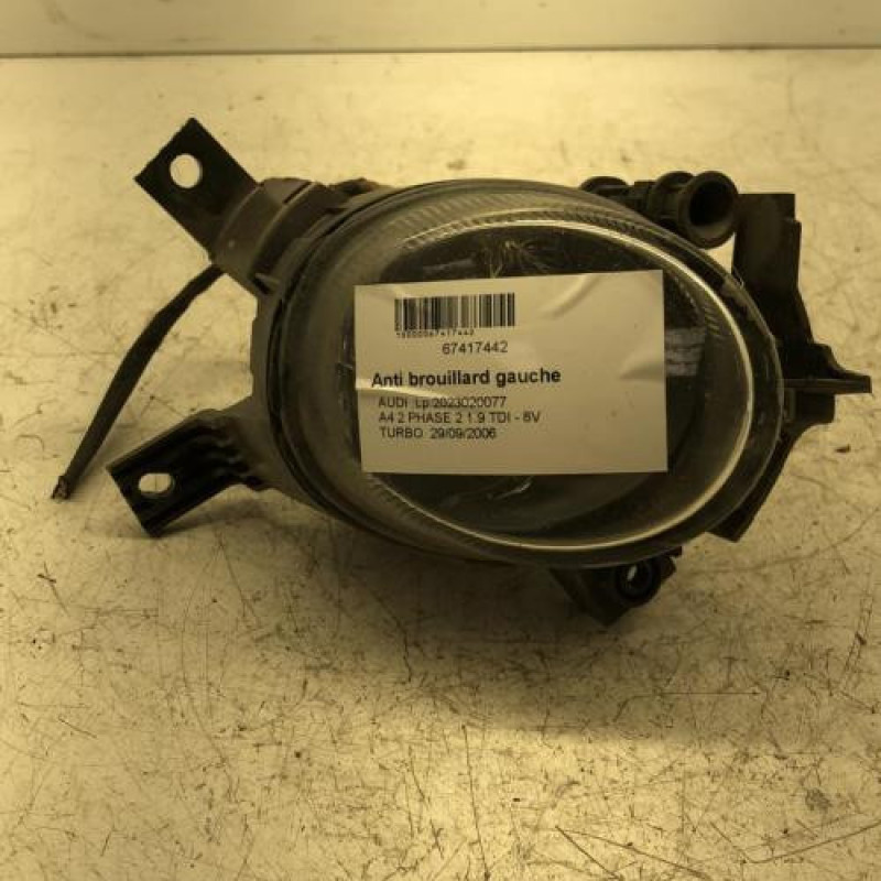Anti brouillard gauche (feux) AUDI A4 2 Anti brouillard gauche (feux) AUDI A4 2