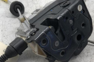 Serrure arriere droit AUDI A4 2 Photo n°1
