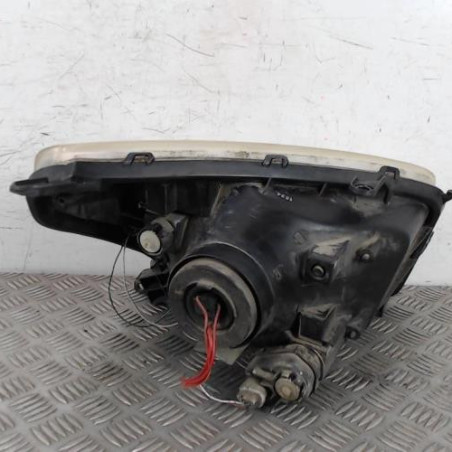 Optique avant principal gauche (feux)(phare) TOYOTA RAV4 2