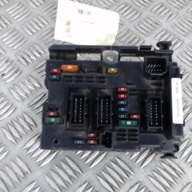 Boitier servitude moteur (BSM) PEUGEOT 307