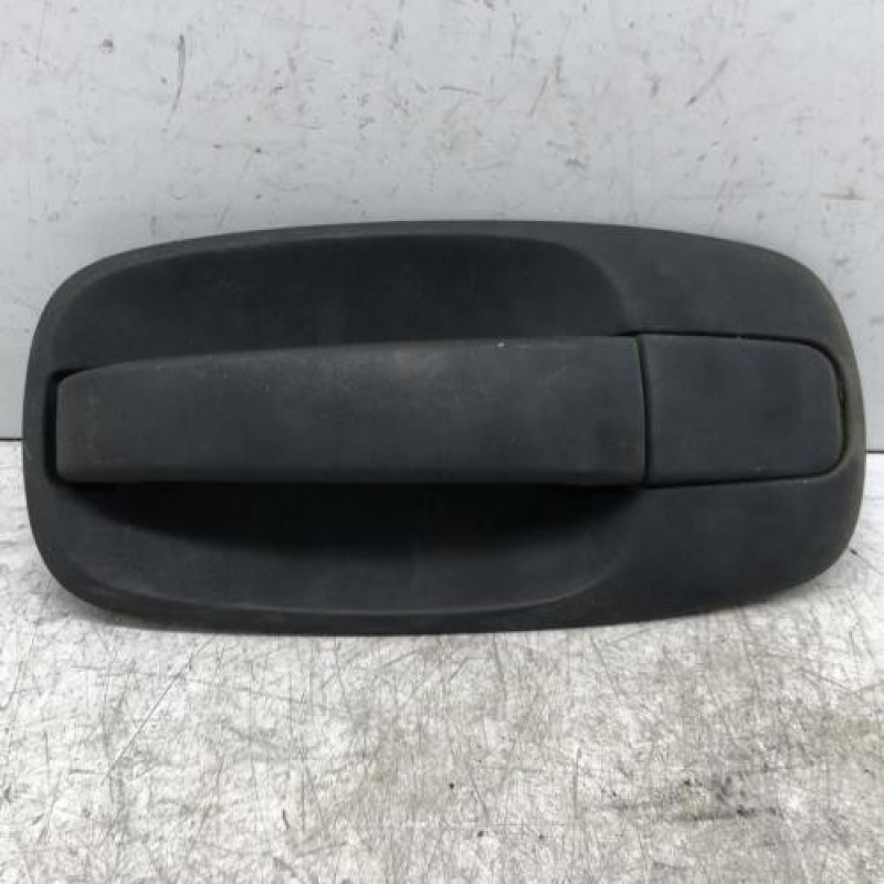 Poignee porte avant droit RENAULT TRAFIC 2