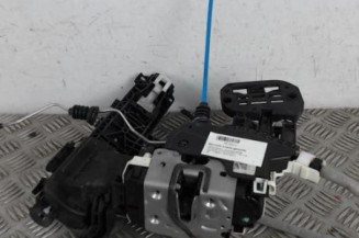 Serrure avant gauche MERCEDES CLASSE A 176