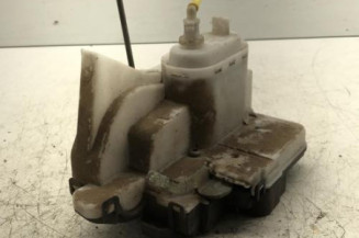 Serrure arriere droit VOLKSWAGEN POLO 3