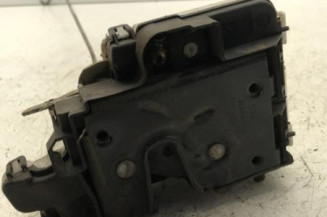 Serrure arriere droit VOLKSWAGEN POLO 3 Photo n°3