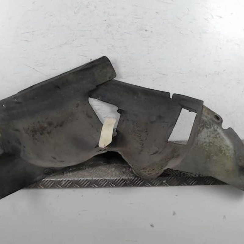 Pare boue avant droit PEUGEOT 206 Pare boue avant droit PEUGEOT 206